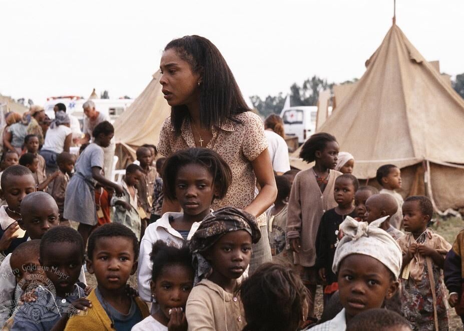 #51. Hotel Rwanda (2004)